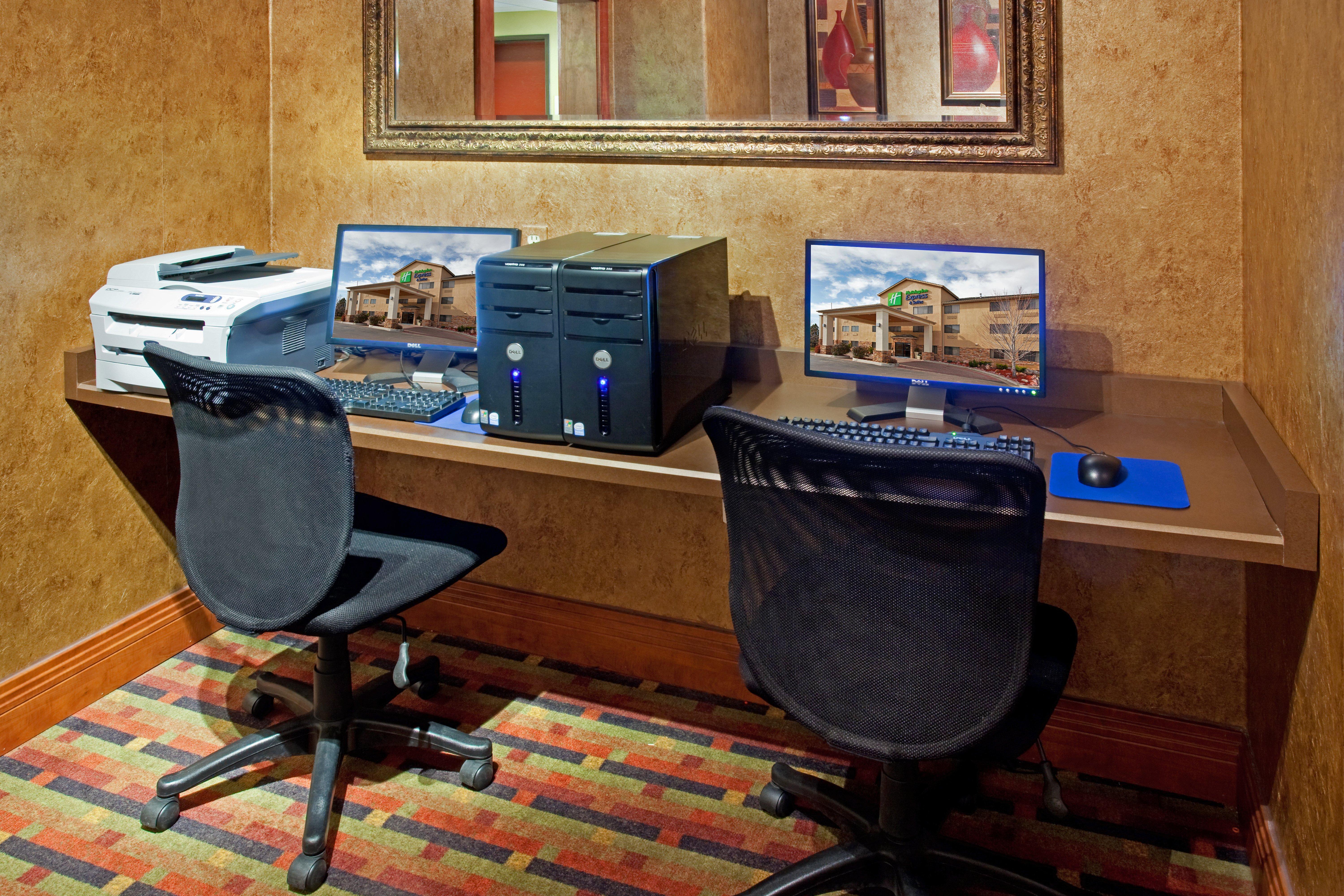 Hotel Express & North By Ihg Colorado Springs