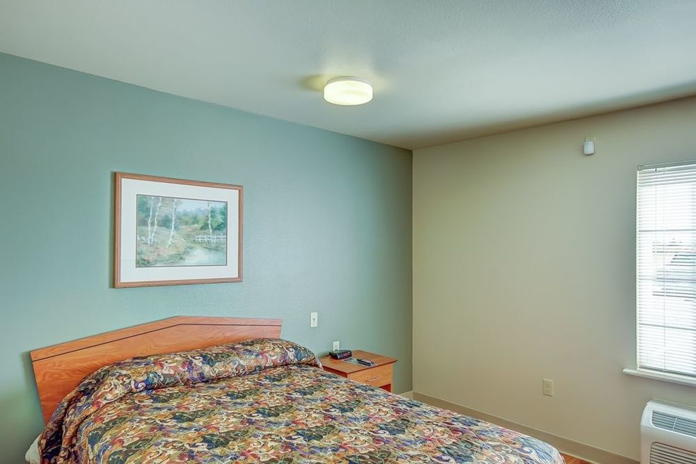Extended America Select - - Airport 2* Colorado Springs