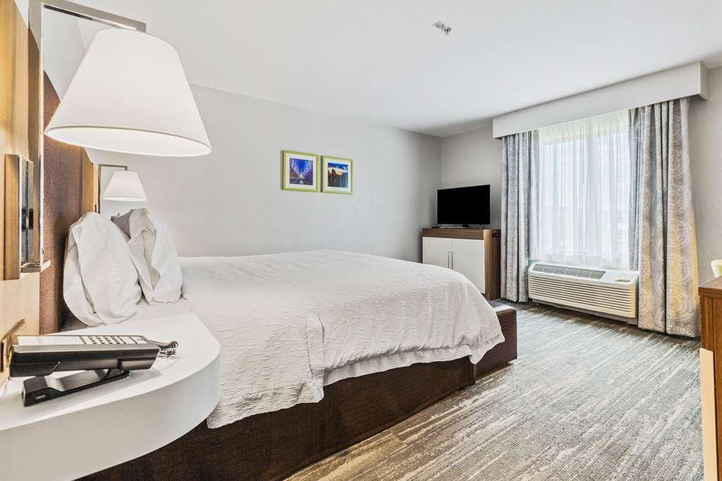 Hampton & Colorado Springs-air Force Academy/i-25 North Hotel 3*