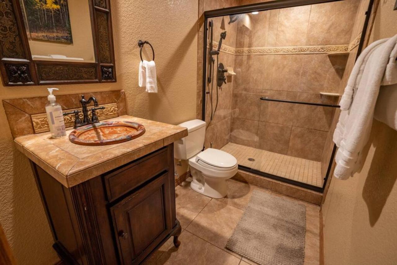 Holiday home Bear Creek - - Fire Table - 3min To Trails *