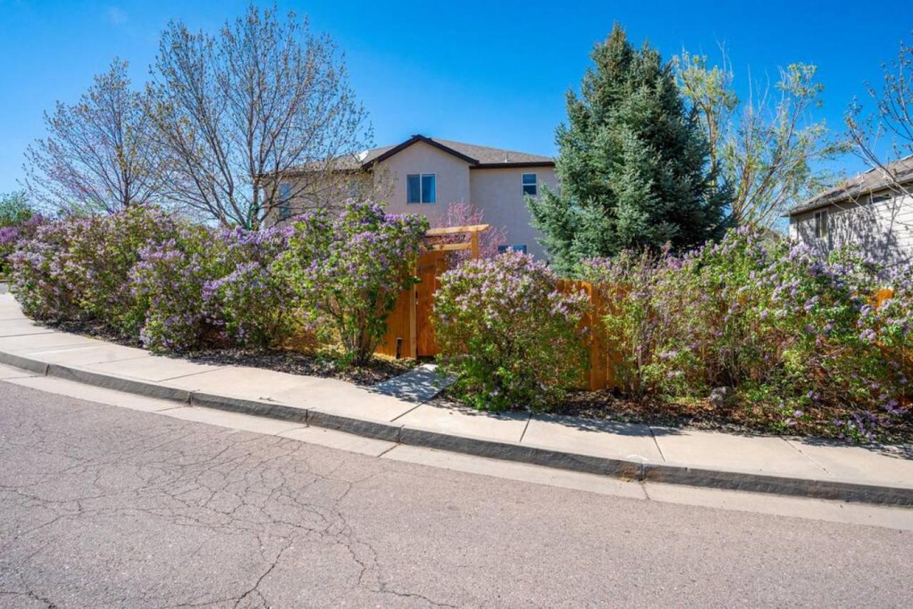 Bear Creek - - Fire Table - 3min To Trails * Colorado Springs