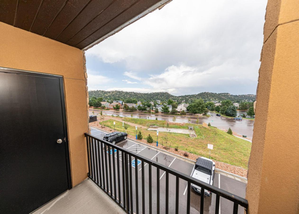 2 Bedroom Fully Furnished Luxury 304 Apartment