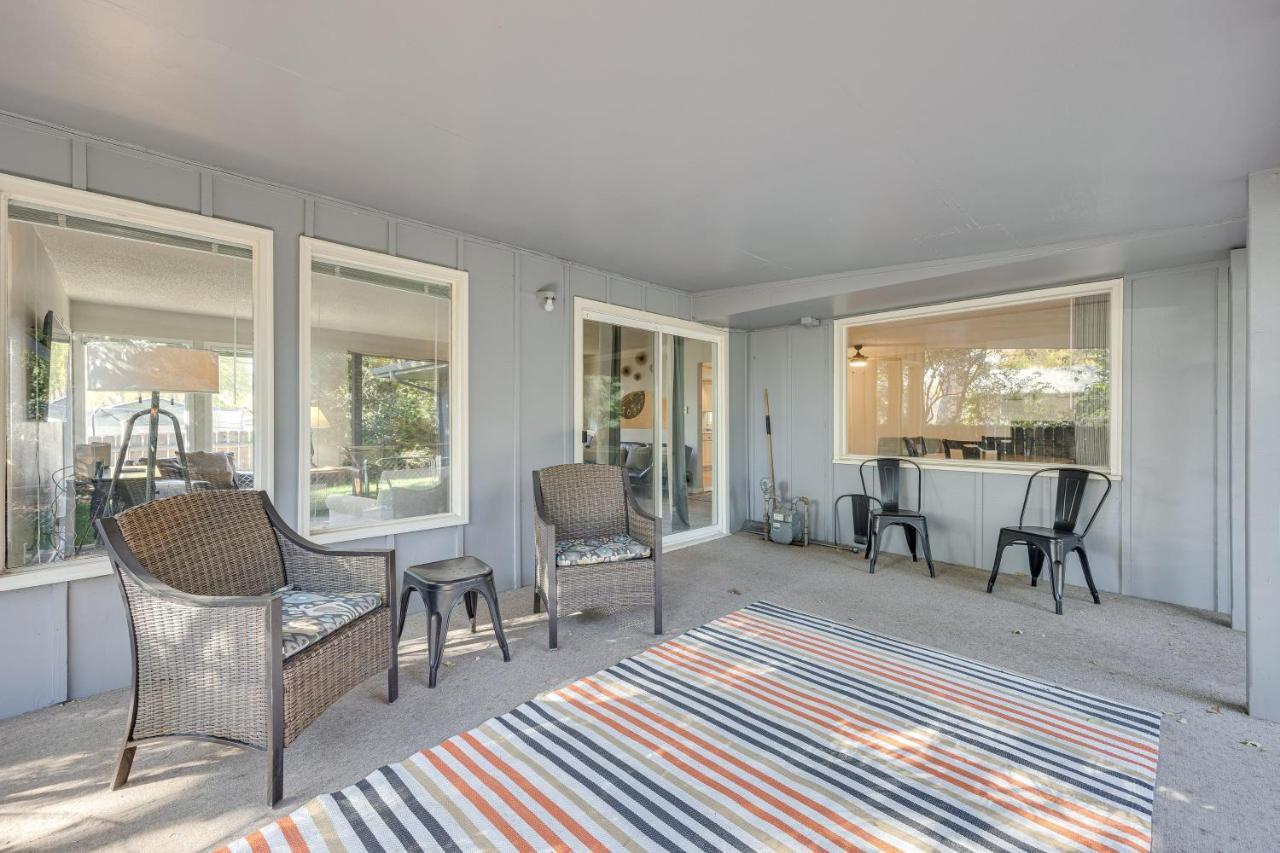 Holiday home With Patio 3 Mi To Downtown! *