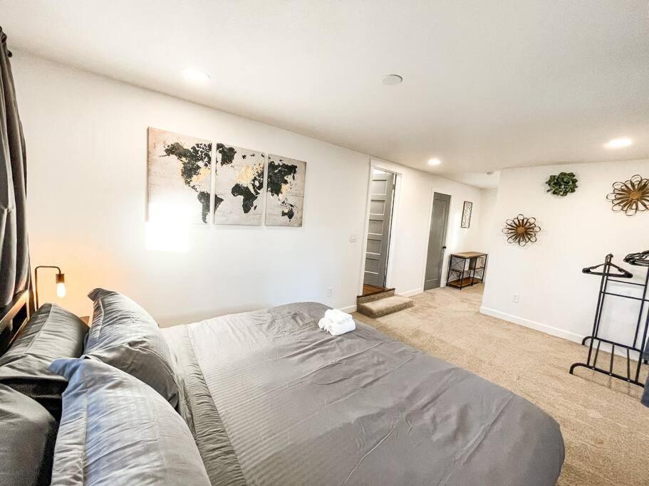 Peaceful Getaway / Heart Of Cos/mins To Downtown Holiday home Colorado Springs