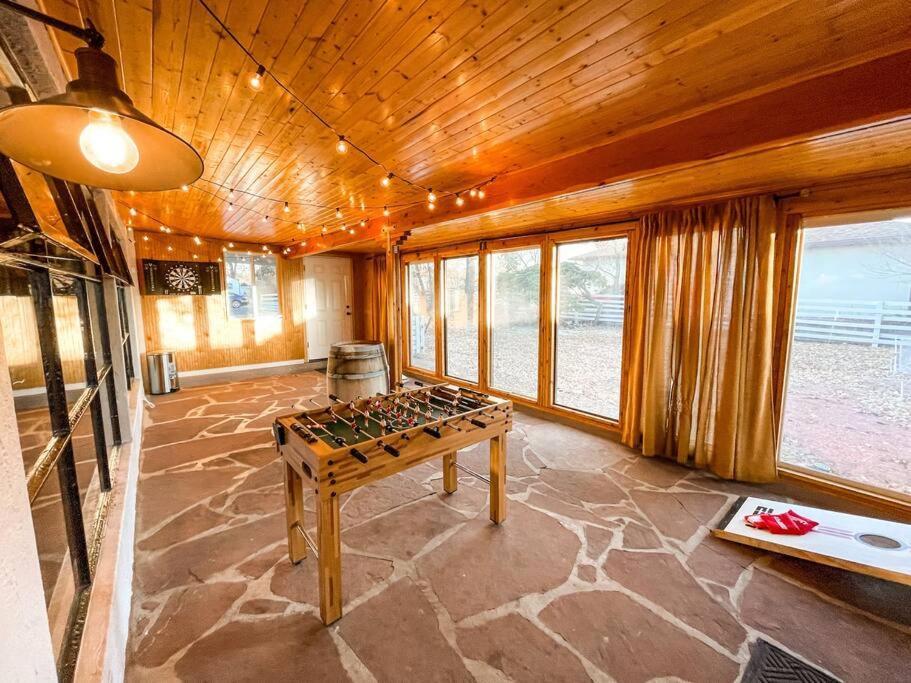 Peaceful Getaway / Heart Of Cos/mins To Downtown * Colorado Springs