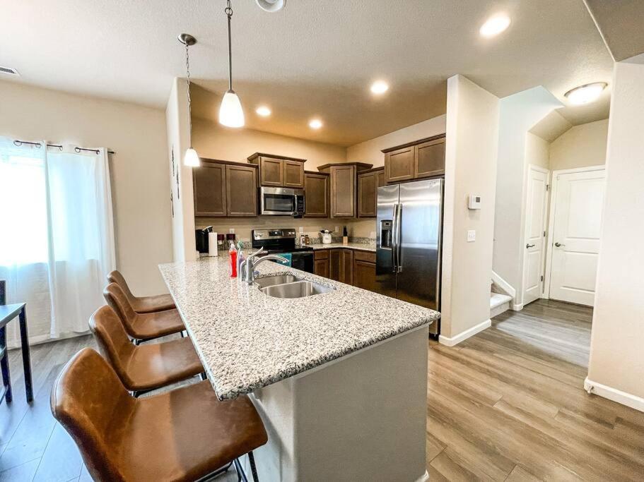 Holiday home Stylish New Close To Downtown Colorado Springs