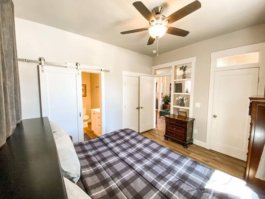 Custom Dream Home, Loft/porch, Trendy Neighborhood Colorado Springs