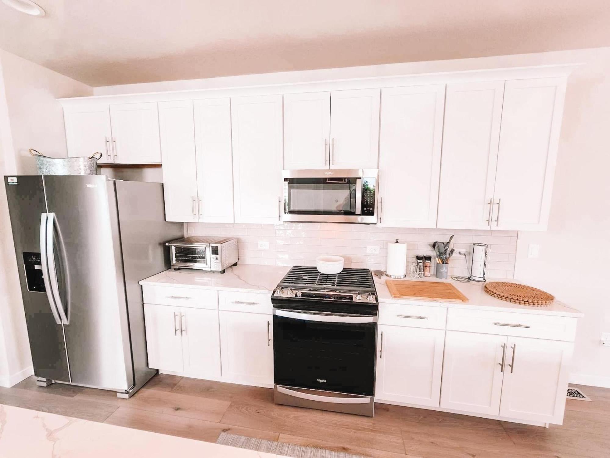 Pet Friendly W/3 Masters With En-suite Full Bathrooms/sleeps 11+ Villa