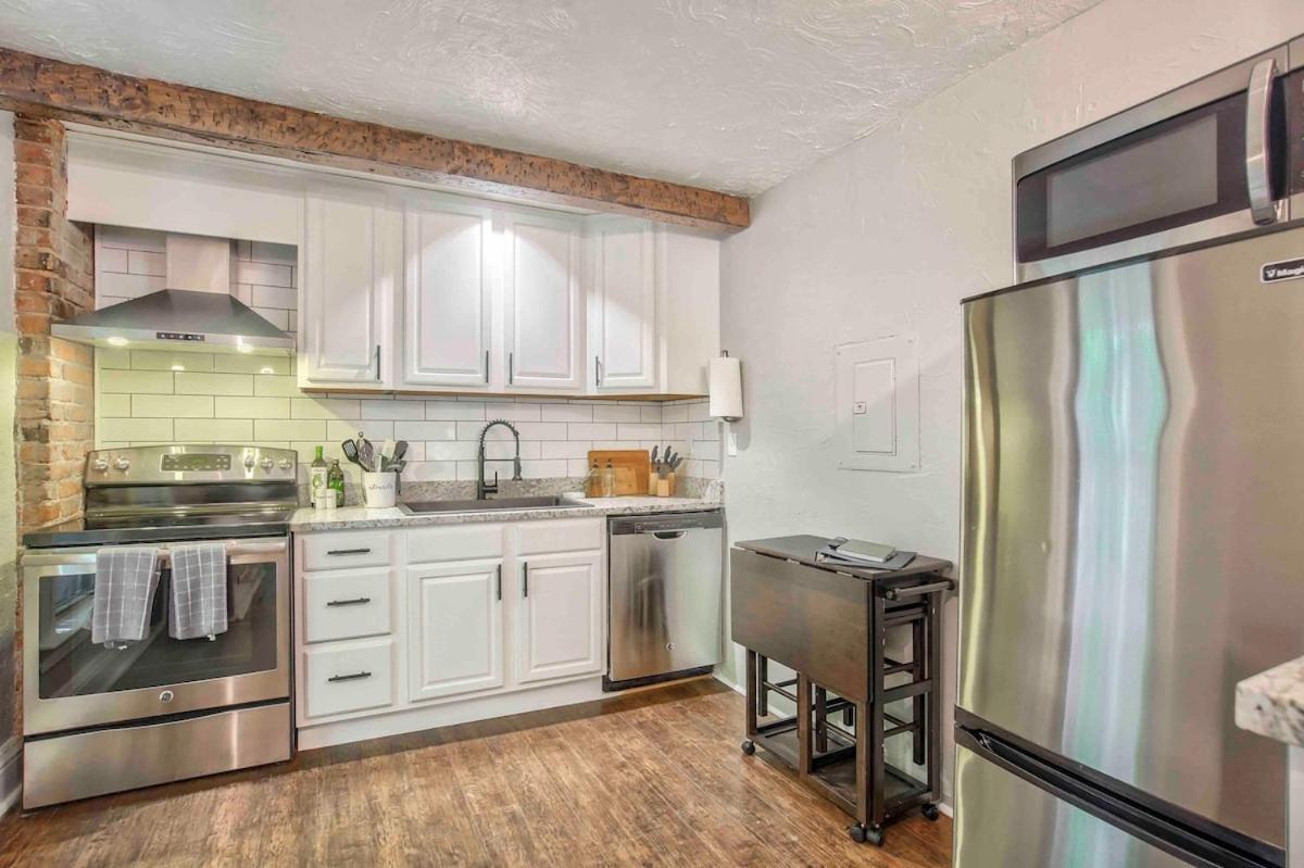 Miners Escape - Timeless District Cozy Haven Apartment