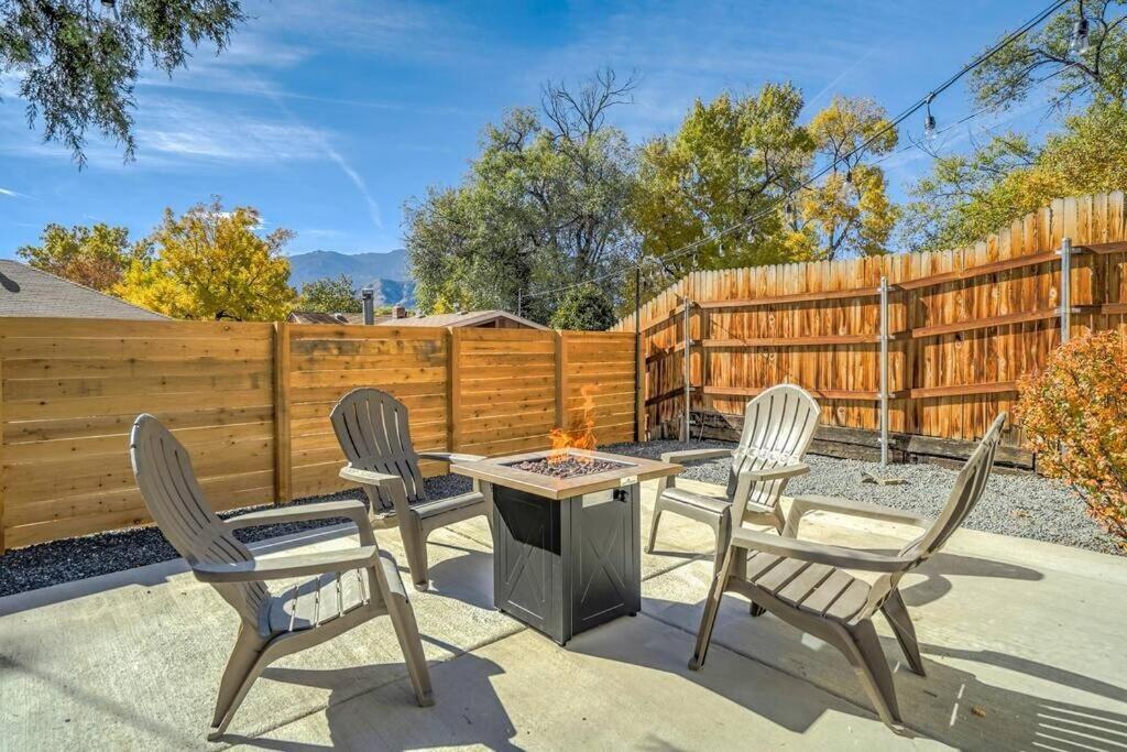 Kiowa - Downtown Pet-friendly Bbq Fire Pit