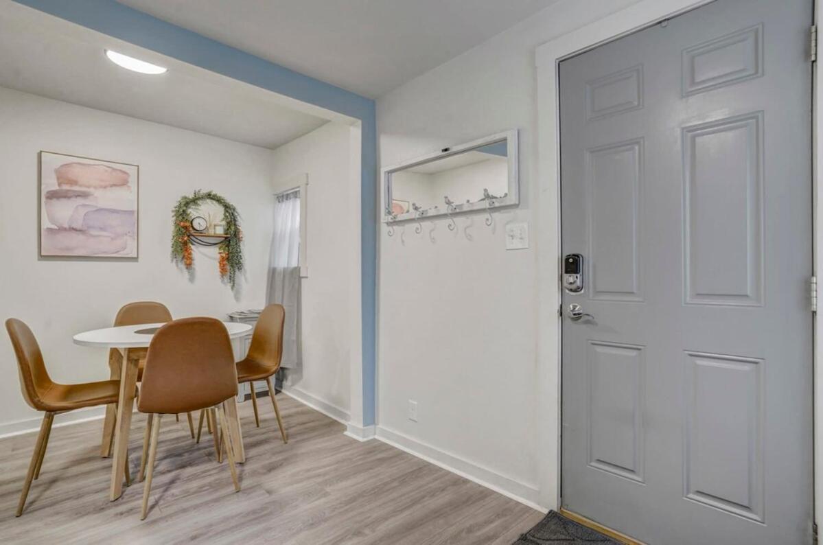 Holiday home Euro - Walkable Location Scenic Views Colorado Springs