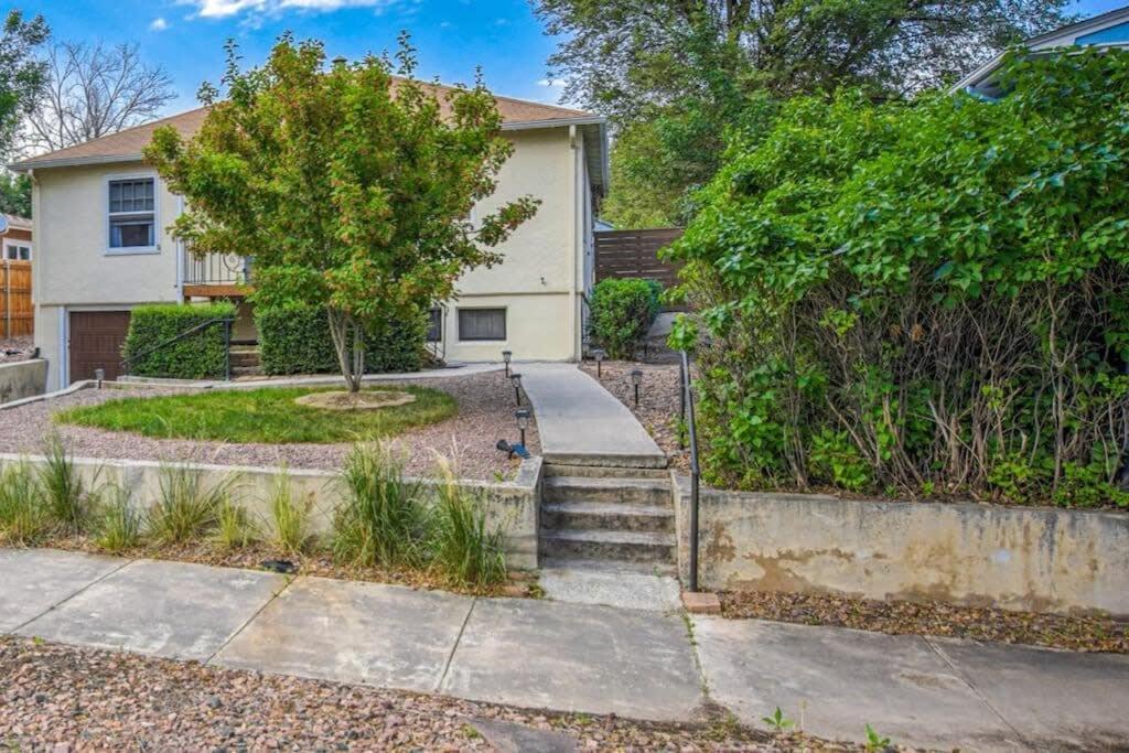 Extended & Historic Dt Basement Apartment Colorado Springs