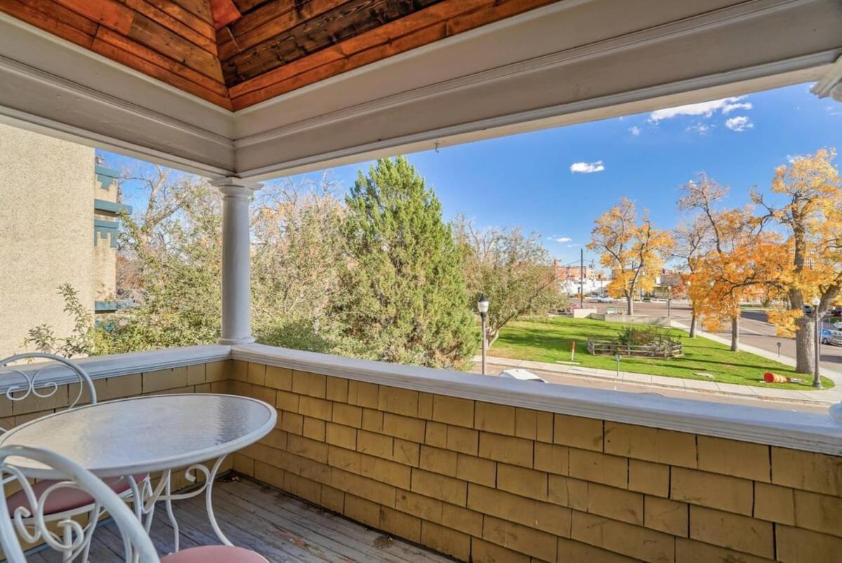 Crescent Mansion - Golf Hot Tub Bbq Skyline Views Holiday home