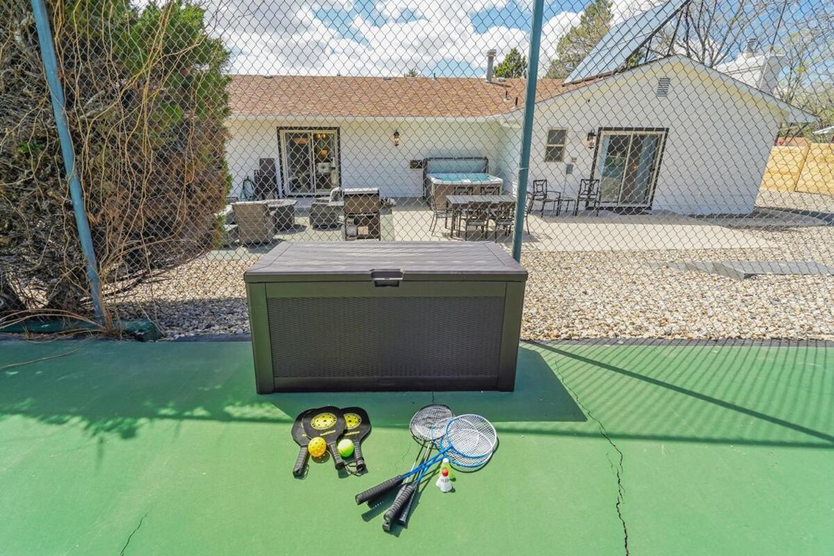 Holiday home Pickleball Palace Courts & Games & Hot Tub & Bbq Colorado Springs