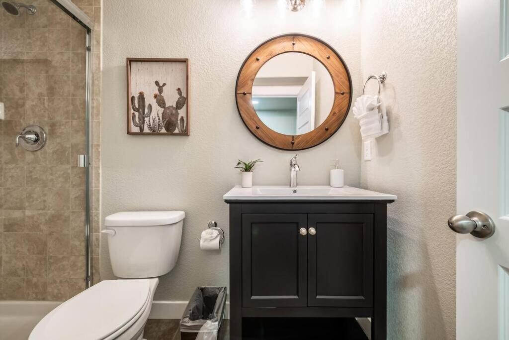 Pioneer Retreat - Downtown High-end Haven * Colorado Springs