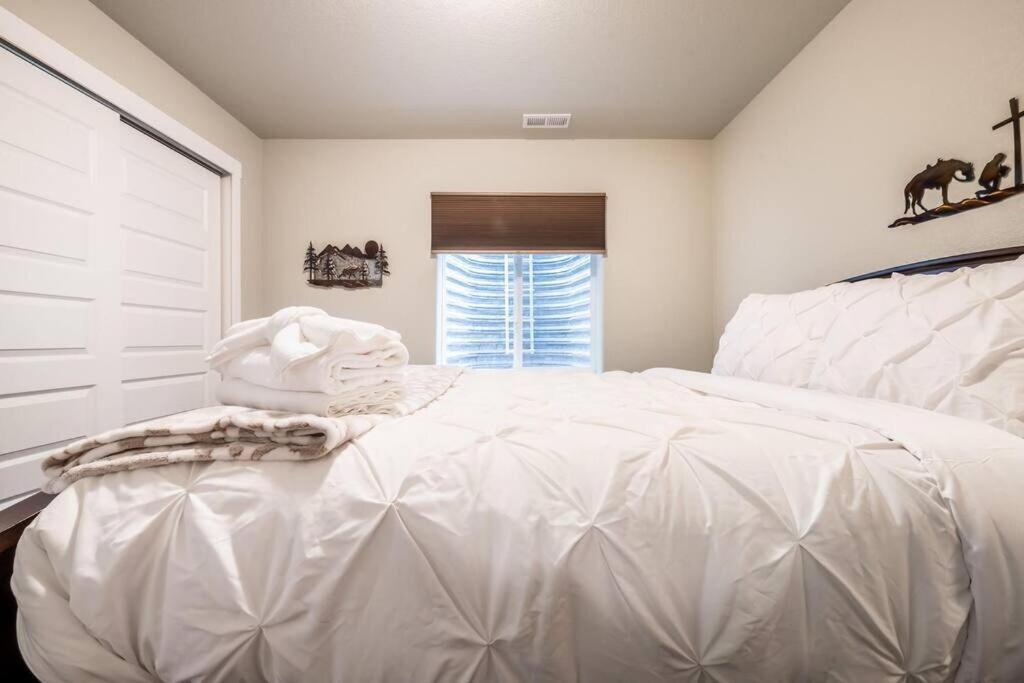 Pioneer Retreat - Downtown High-end Haven