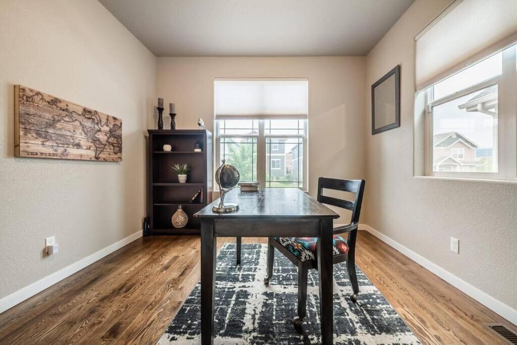 Pioneer Retreat - Downtown High-end Haven Colorado Springs