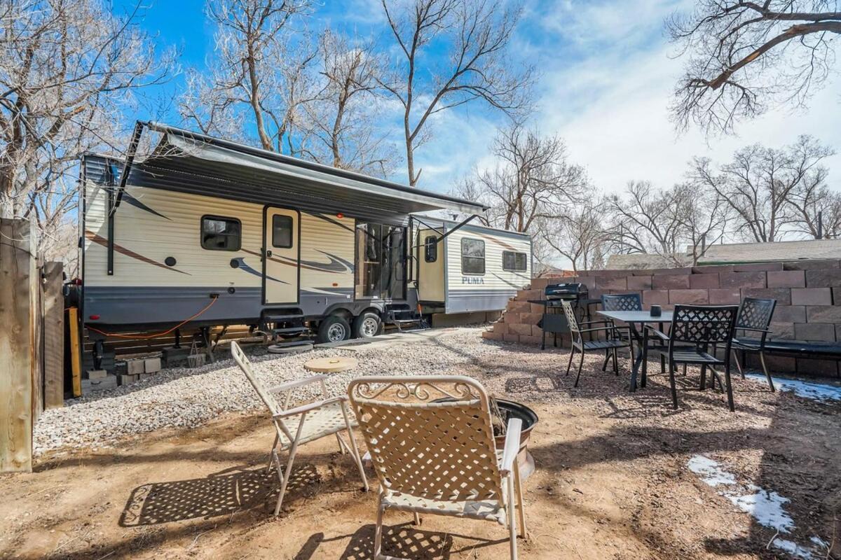 Red Rock Puma - Glamping Bbq Fire Pit Colorado Springs