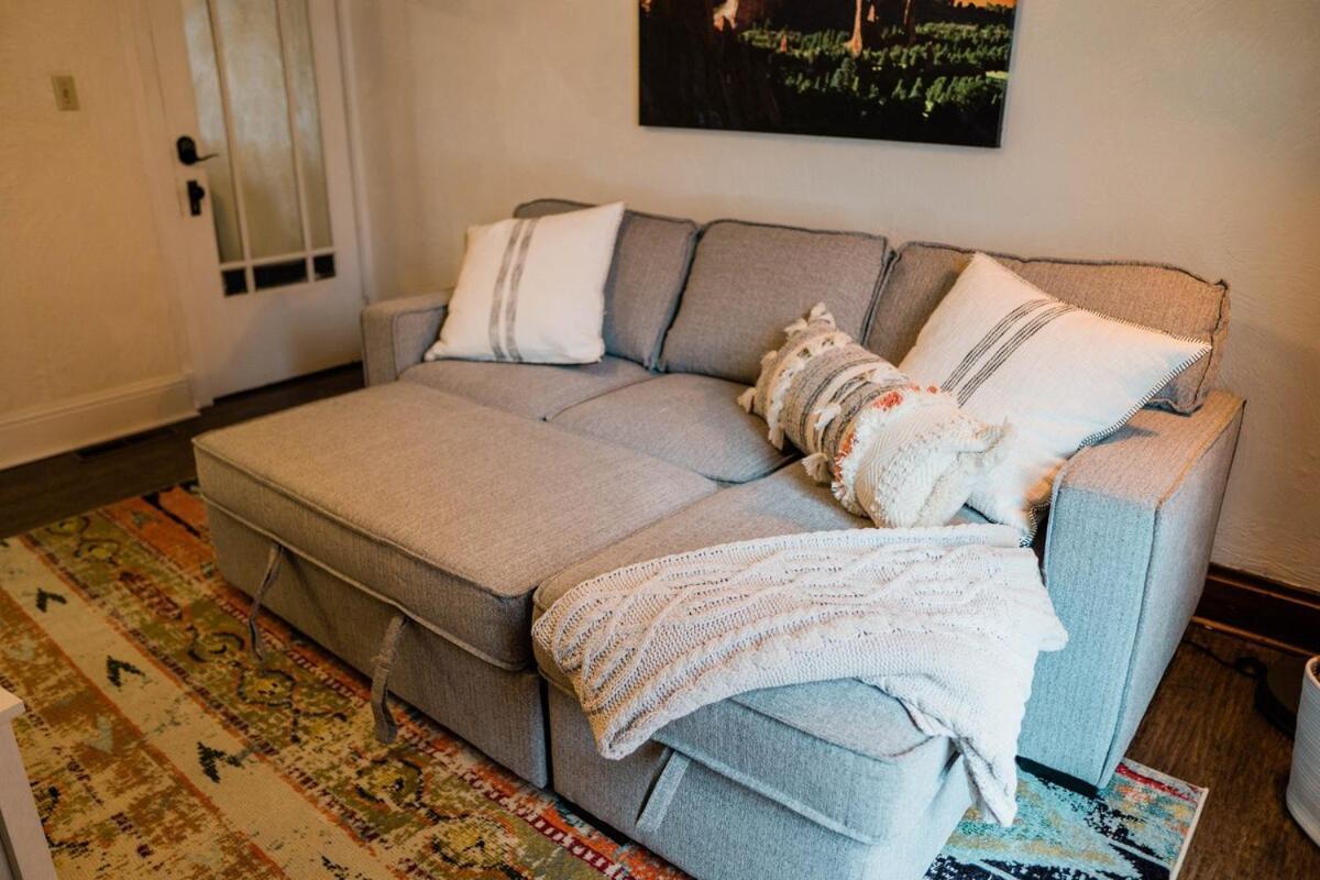 Apartment Miners Bend - Historic Locale Scenic Workspace *
