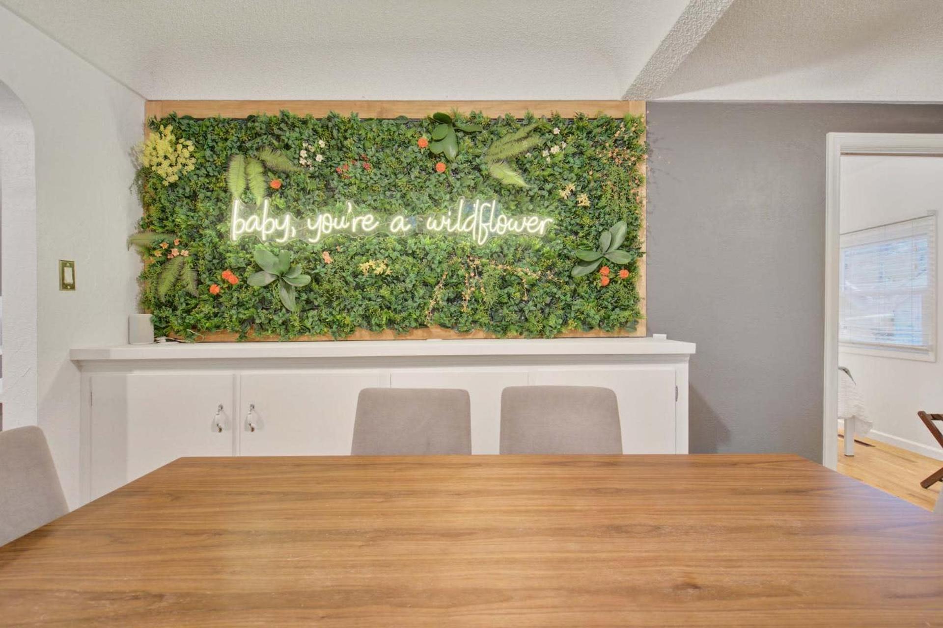 Sheridan Wildflower - Premier Spot Workcation Hub