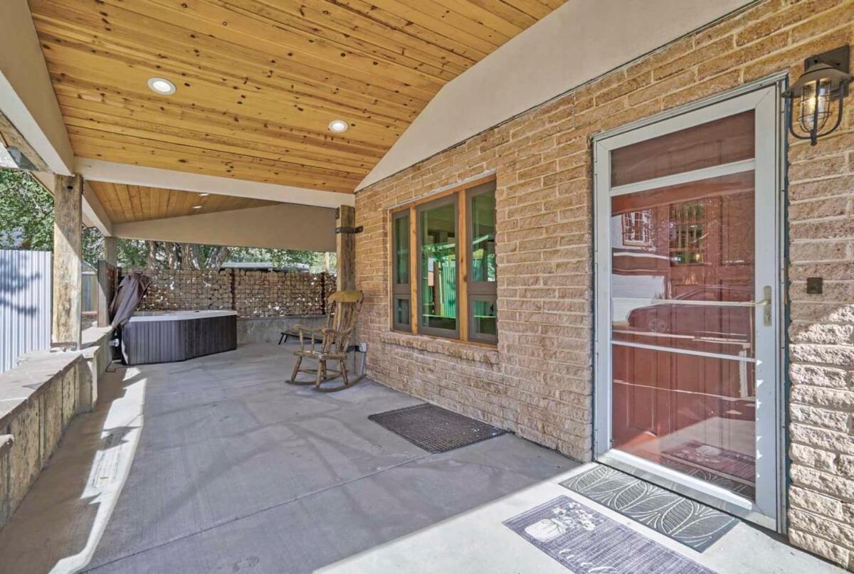 Holiday home Red Rock - Patio Paradise Hiking Trails