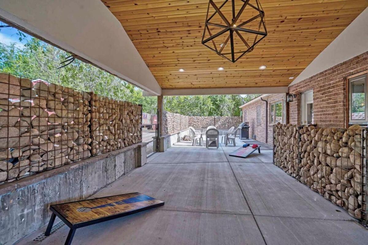 Holiday home Red Rock - Patio Paradise Hiking Trails *