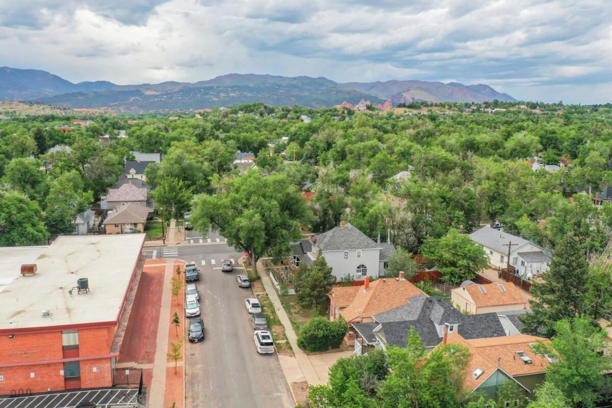Holiday home Pikes Peak Pool Hall - Near Spots Bbq Fire Pit Colorado Springs