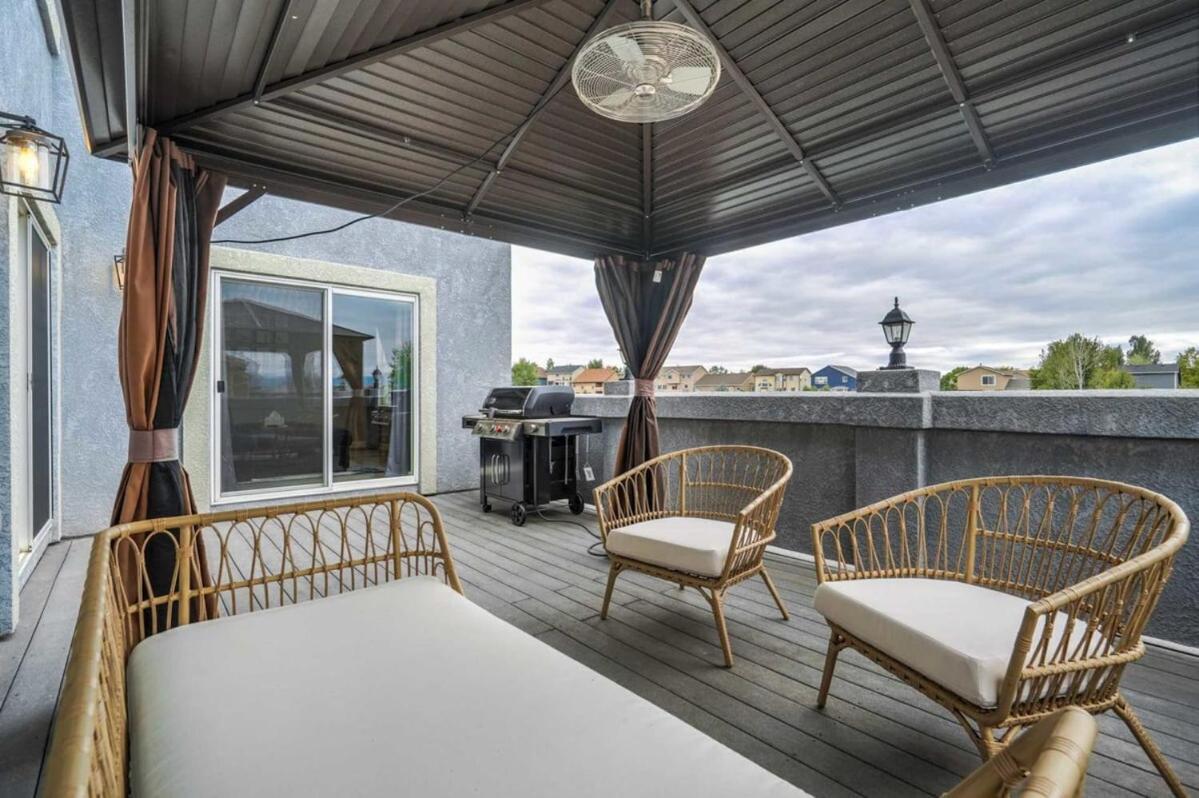 Mystique - Gym Pool Table Bbq Alfresco * Colorado Springs
