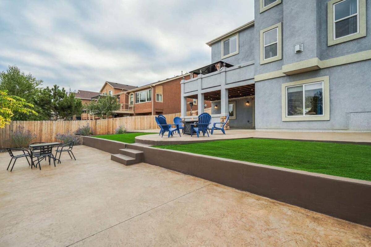 Mystique - Gym Pool Table Bbq Alfresco