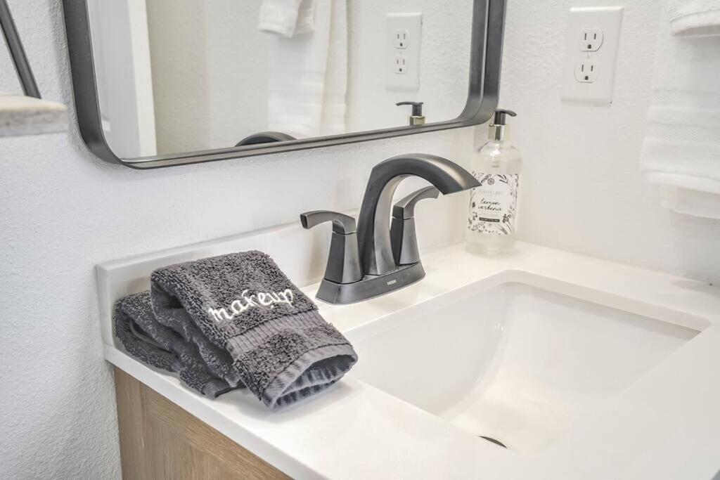 Kiowa - Downtown Pet-friendly Bbq Fire Pit Holiday home