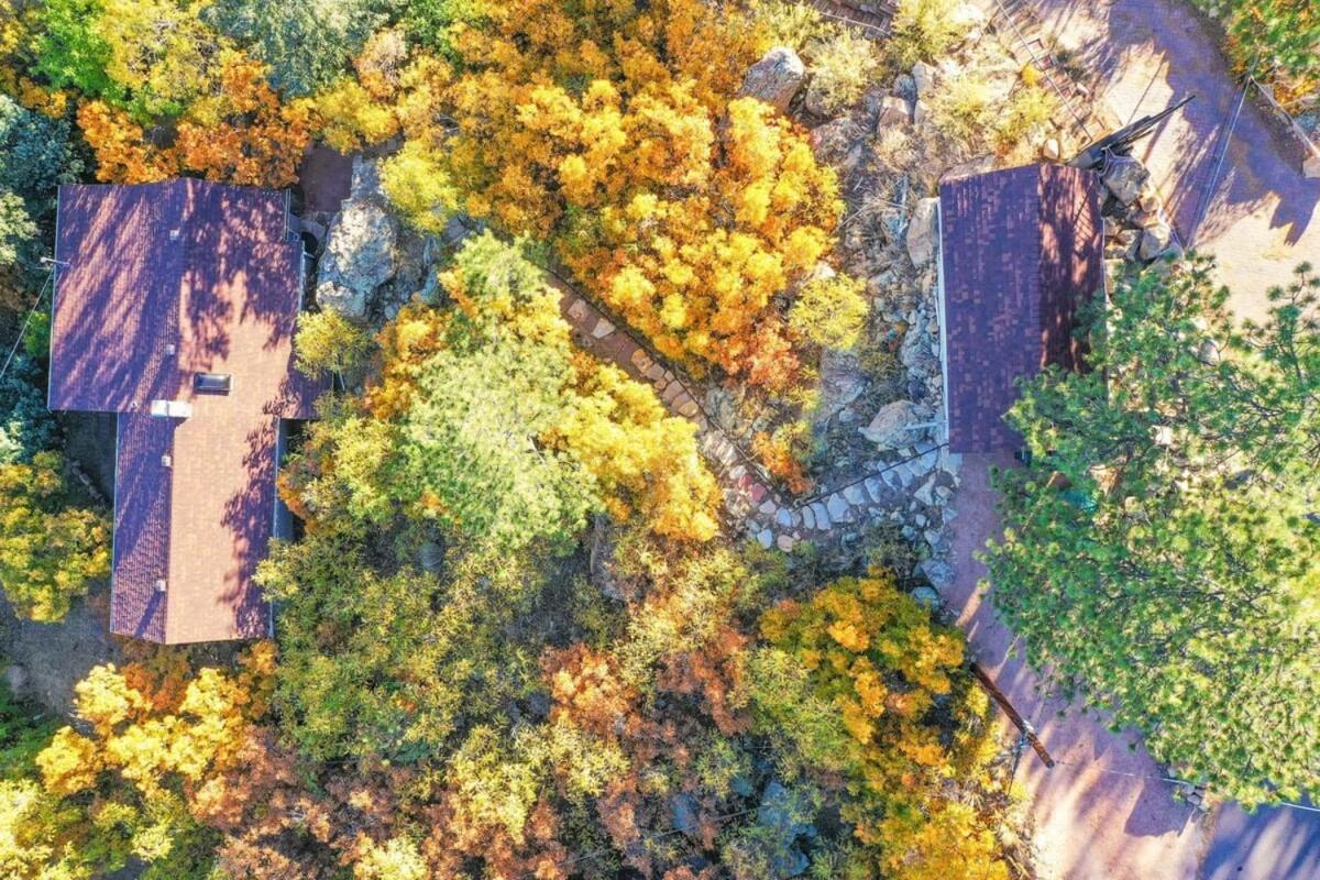 Holiday home Hiker's Hideaway - Nature Escape Bbq Pit Trails
