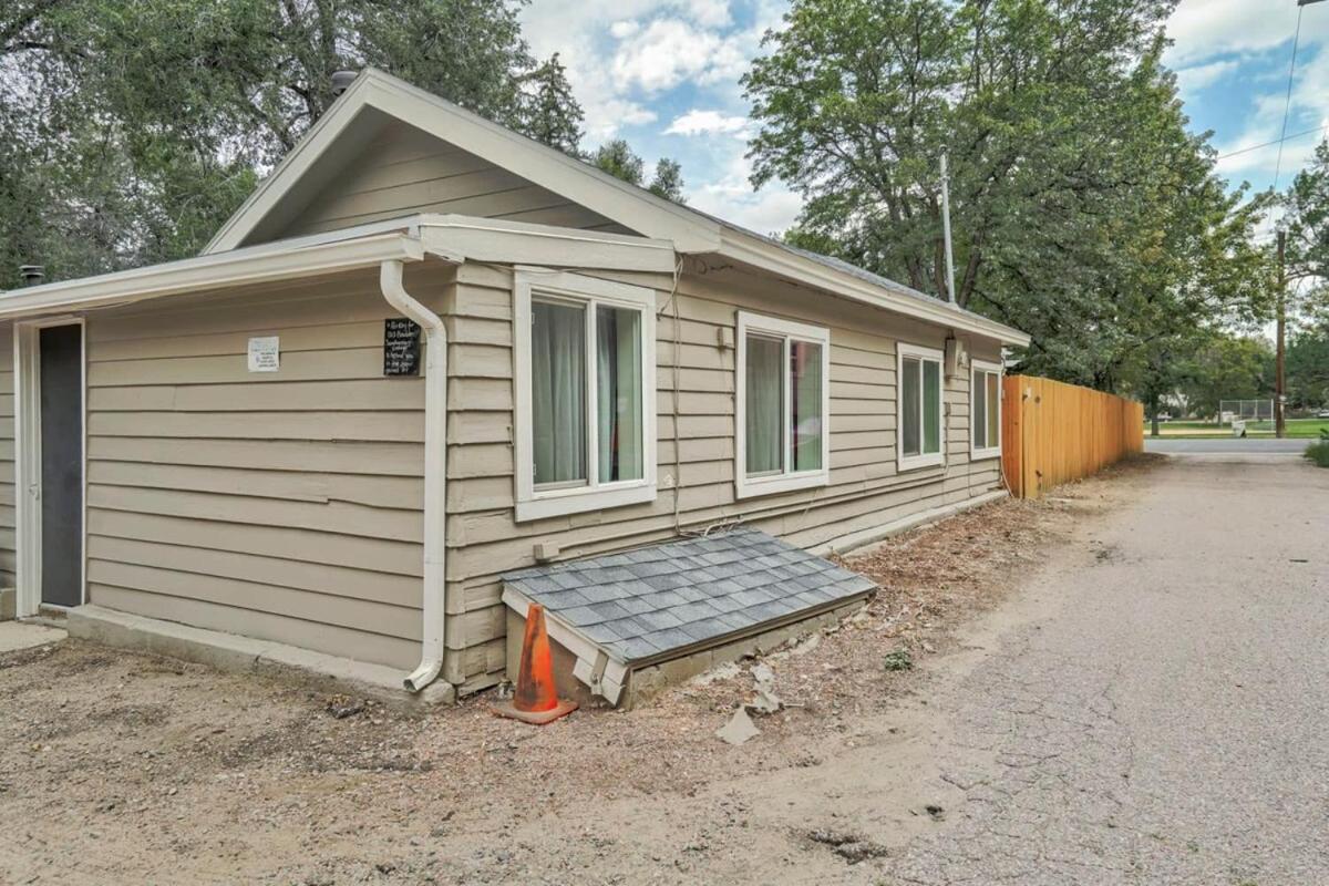 Euro - Walkable Location Scenic Views Holiday home Colorado Springs