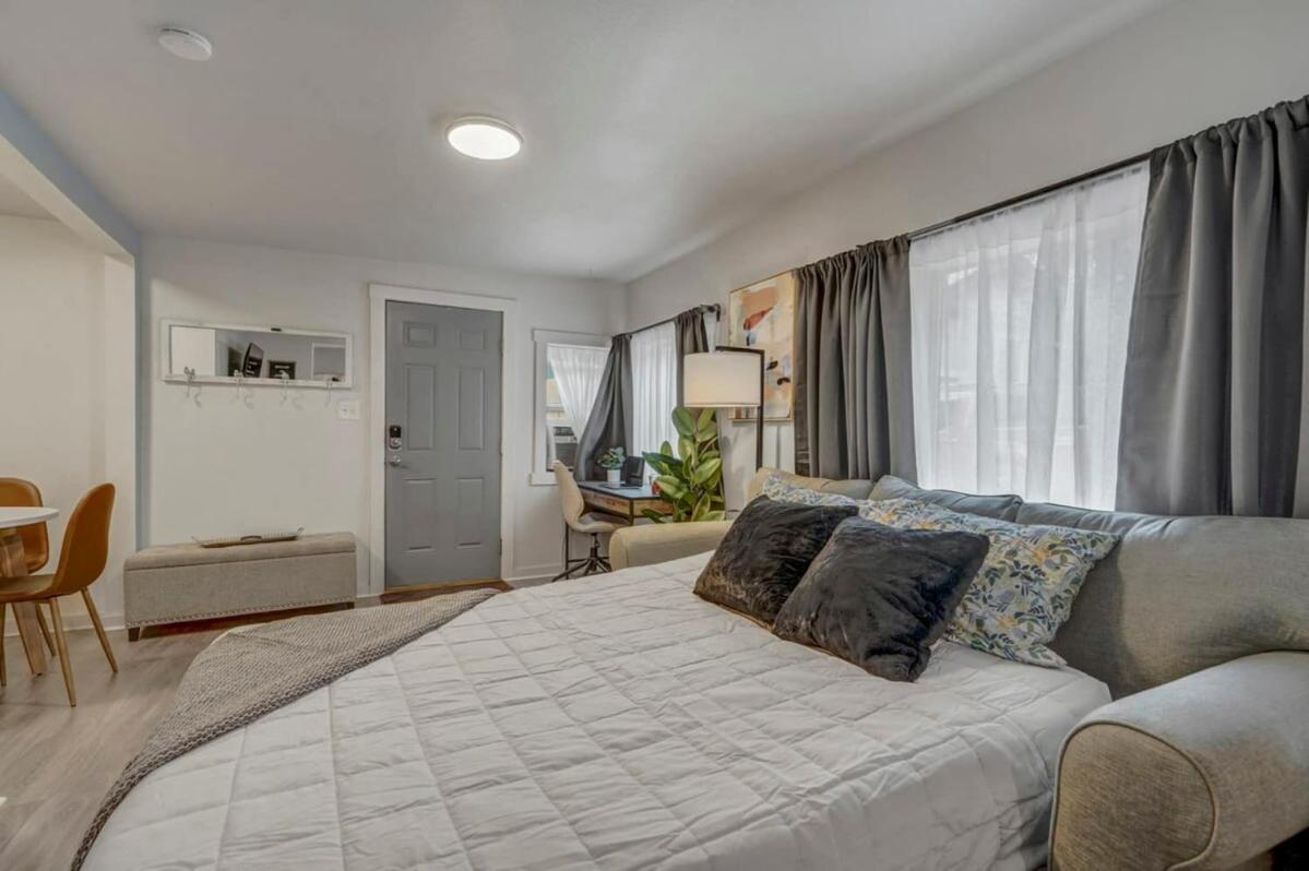 Holiday home Euro - Walkable Location Scenic Views *