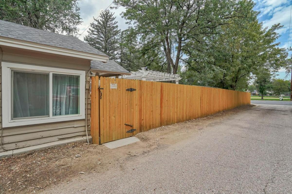 Euro - Walkable Location Scenic Views *