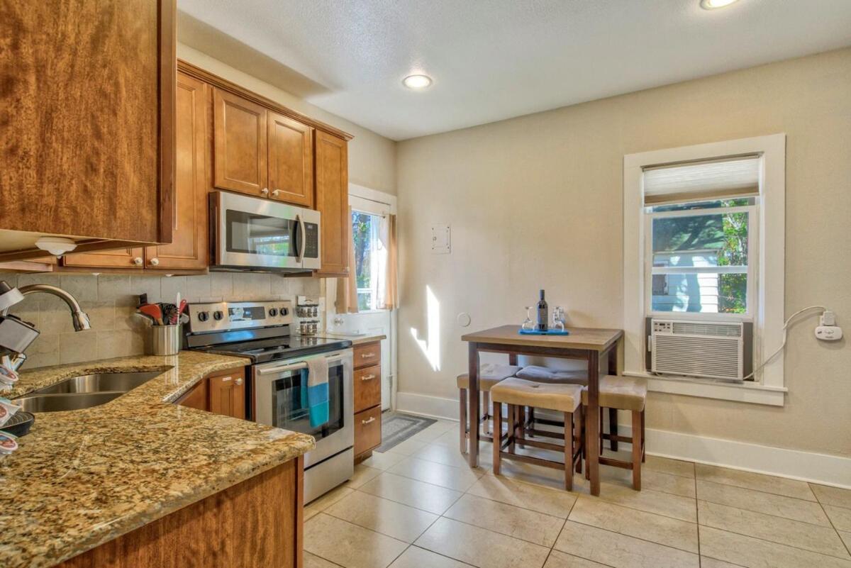 Holiday home - Hot Tub Bbq Attractions Colorado Springs