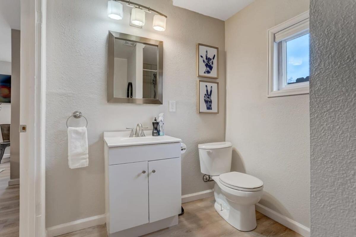 Bonny Creation - Chic Downtown Convenience Hot Tub * Colorado Springs