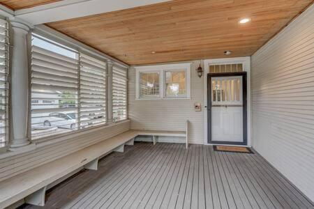 House W Detached Loft Hottub Smarttvs Selfentry Firepit Villa