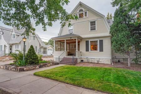 House W Detached Loft Hottub Smarttvs Selfentry Firepit * Colorado Springs