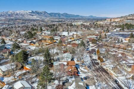 6bd Near Garden Of The Gods-palmer Park Holiday home *
