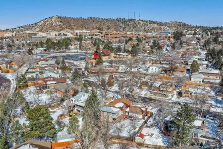 6bd Near Garden Of The Gods-palmer Park Colorado Springs