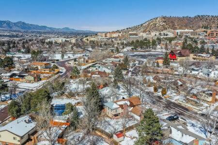 6bd Near Garden Of The Gods-palmer Park