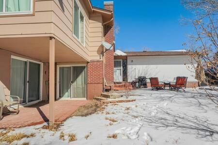 6bd Near Garden Of The Gods-palmer Park Colorado Springs