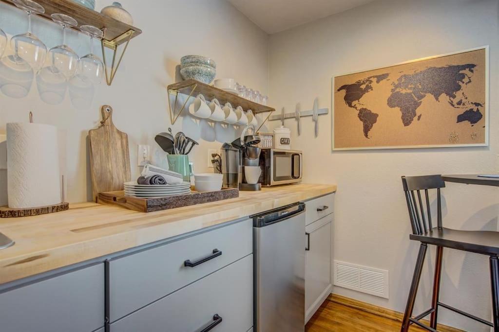 Apartment Bonfoy Colorado Springs