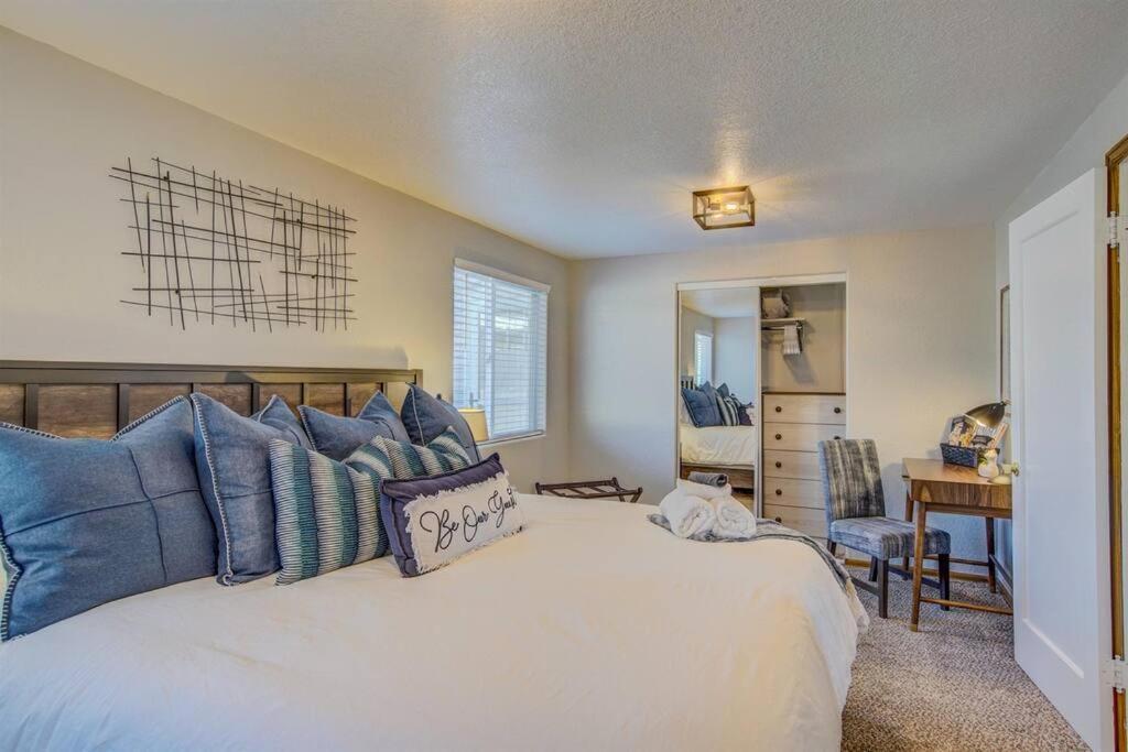 Bonfoy Apartment Colorado Springs