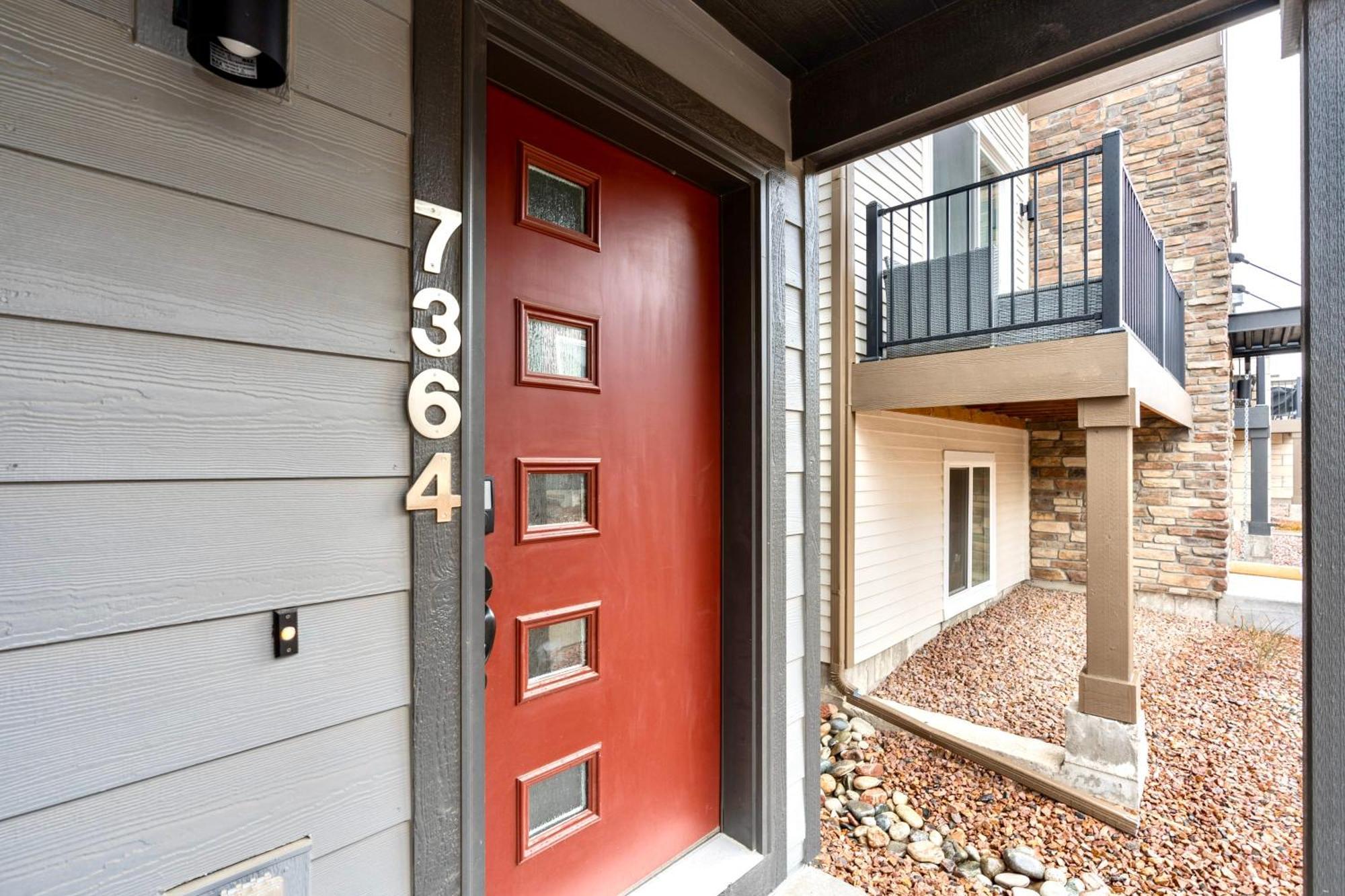 Tempurpedic Quartz Balcony Modern 3br 3 5ba * Colorado Springs