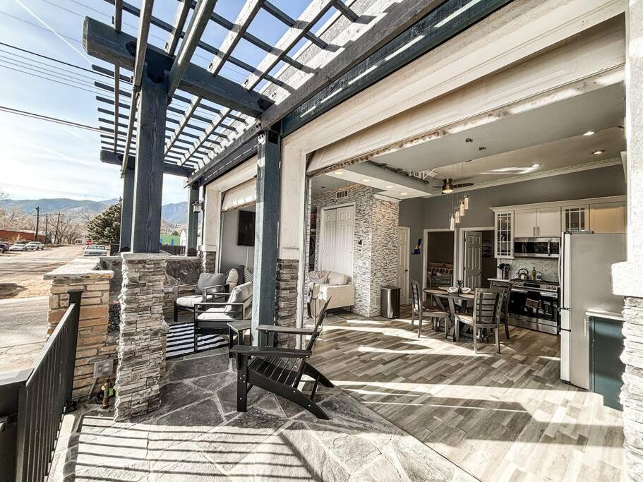 Holiday home Colorado Spa Retreat / Hot Tub/sauna / Downtown Colorado Springs
