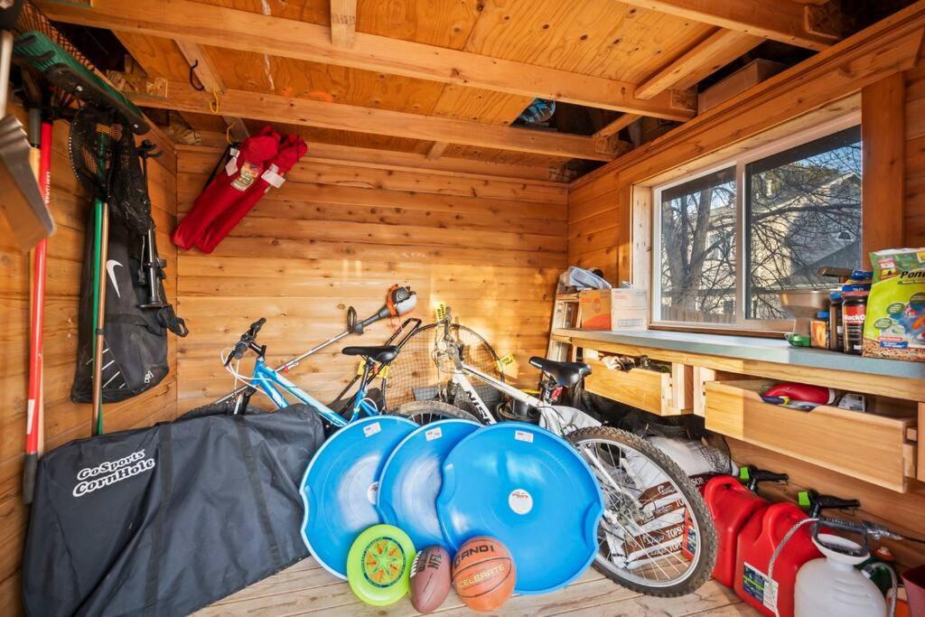 Holiday home Pet-friendly, Flexible Extensions, Sleeps 10+ *