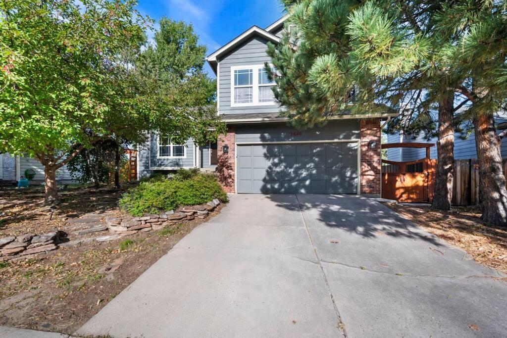 Pet-friendly, Flexible Extensions, Sleeps 10+ Colorado Springs