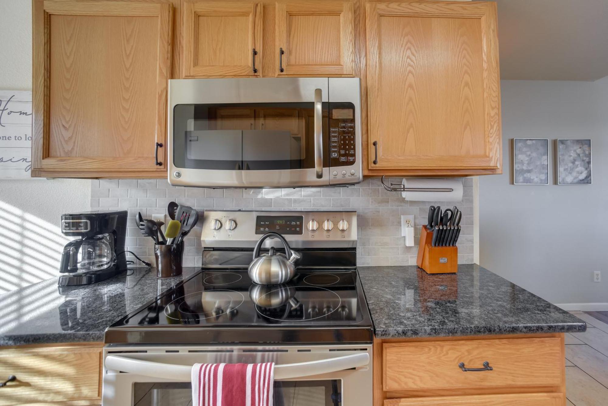 Updated Springs - 3 Mi To Garden Of The Gods! Holiday home *
