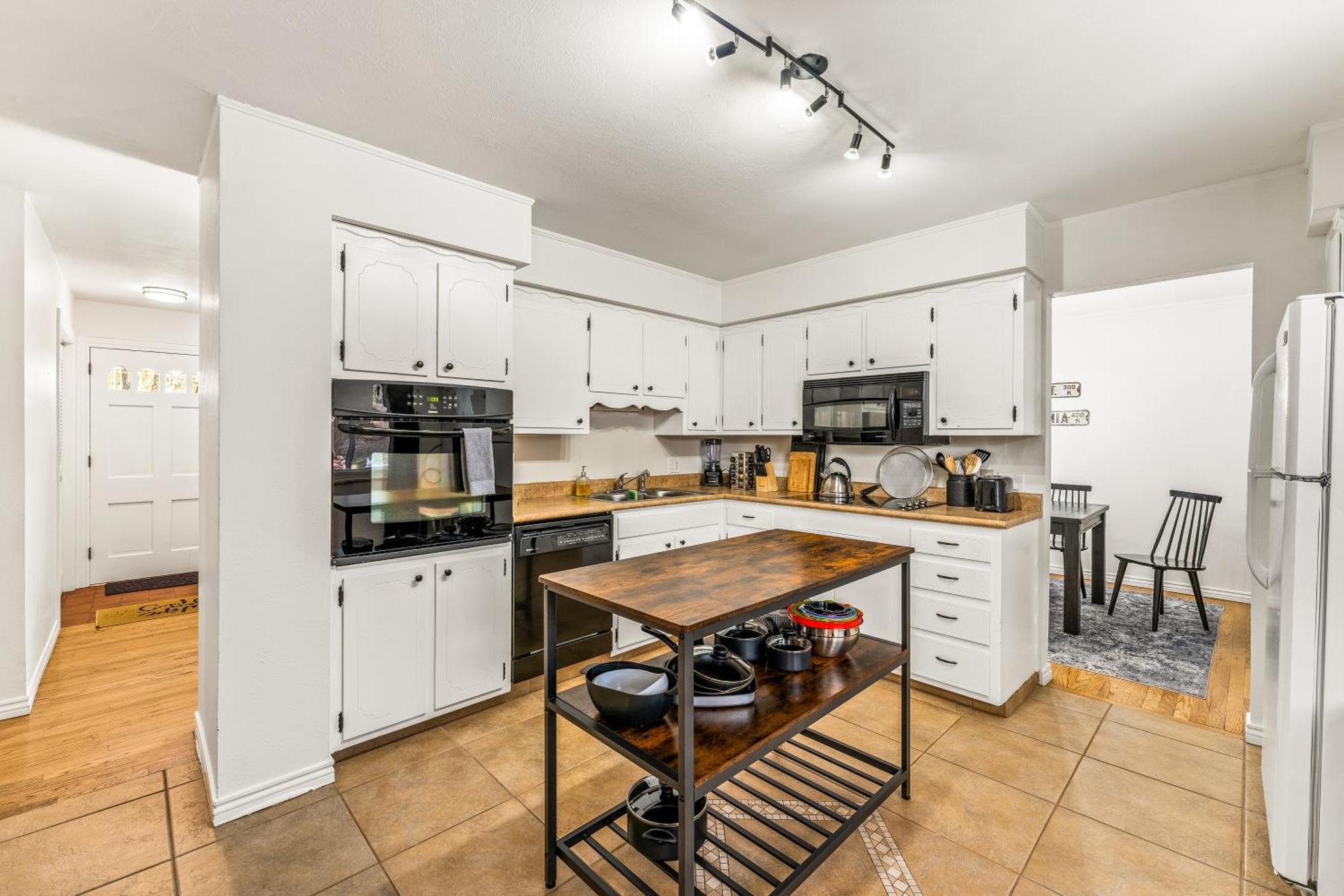 The Mtn Retreat- Steps To Palmer Park And Playground, Cos, Great Location Holiday home Colorado Springs